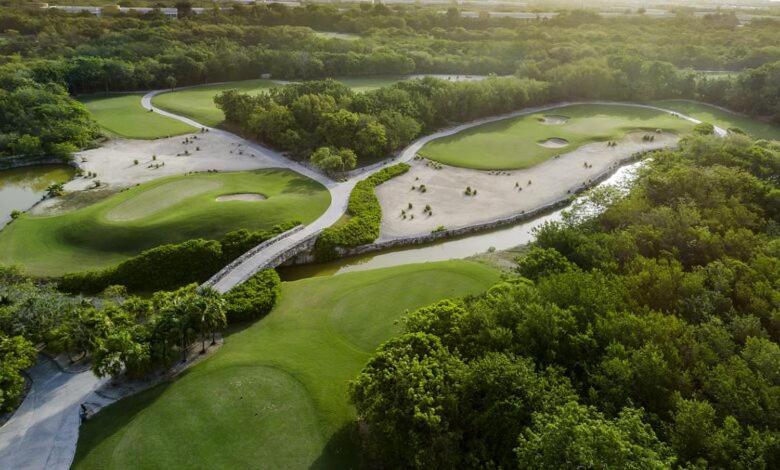 ホテル Grand Luxxe With Free Golf ヌエボ・バジャルタ エクステリア 写真